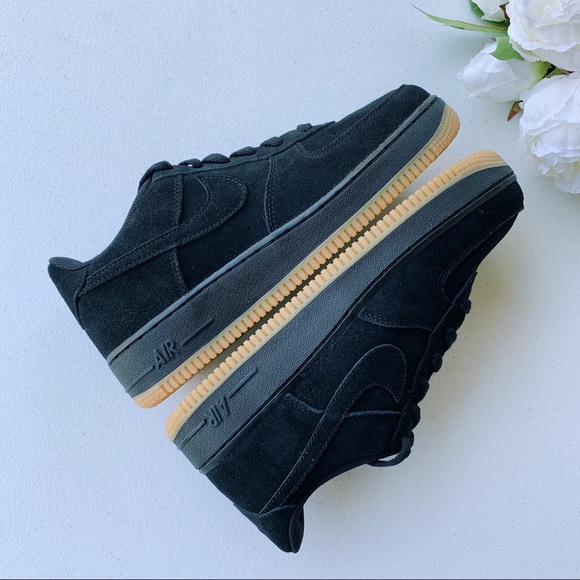 Nike Air Force 1 Prem Black Suede NWT - Picture 5 of 9